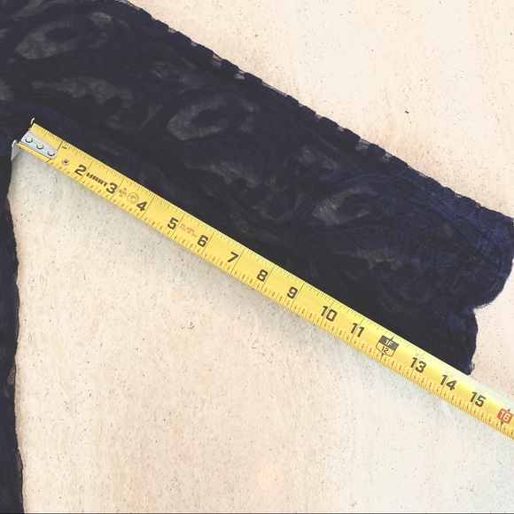 πHOST PICKπ Capri Sioni Sheer Embroidered Top - Picture 9 of 9